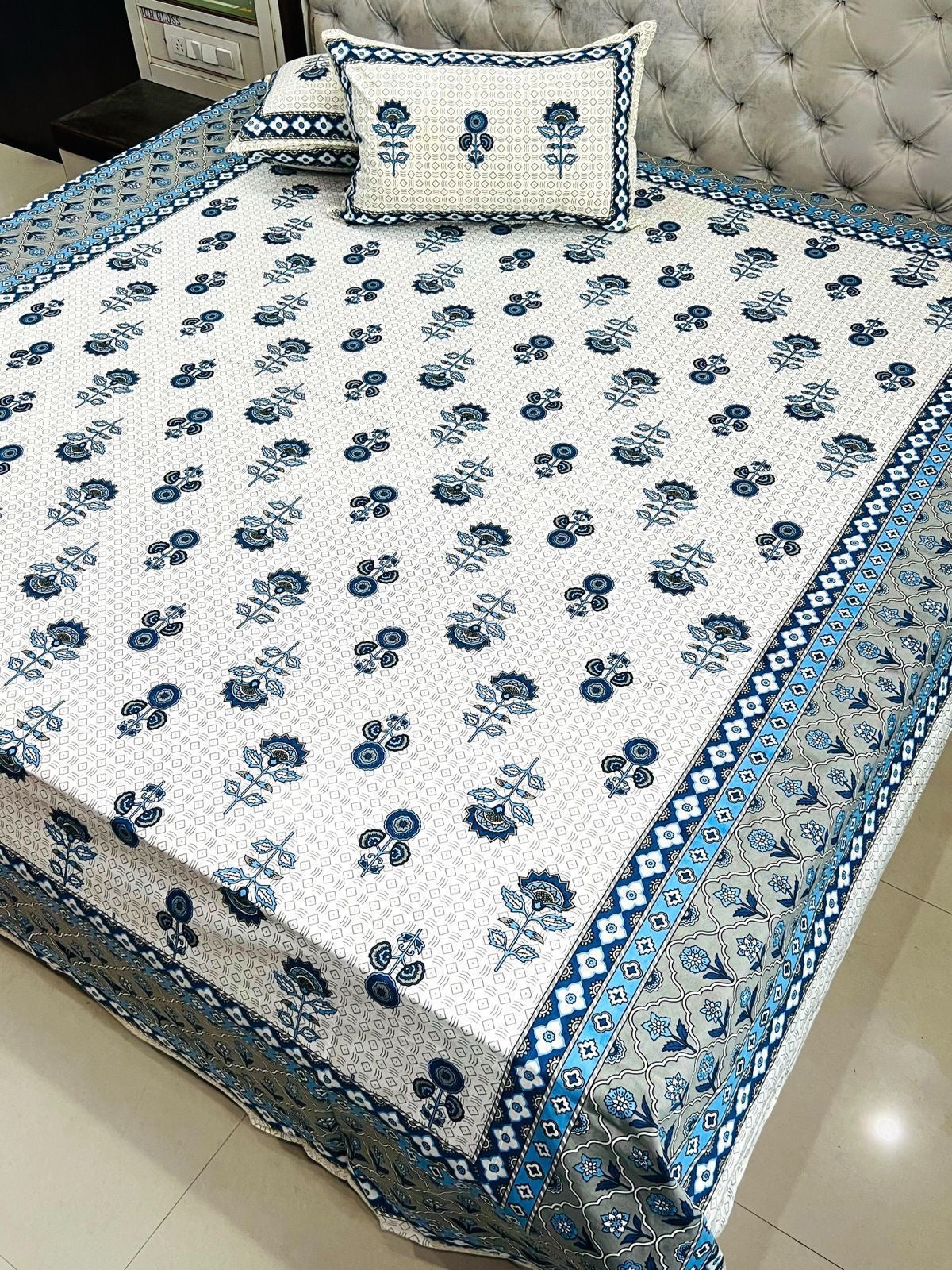 Premium Jaipuri printed King size bedsheets with 2 zipped pillow covers