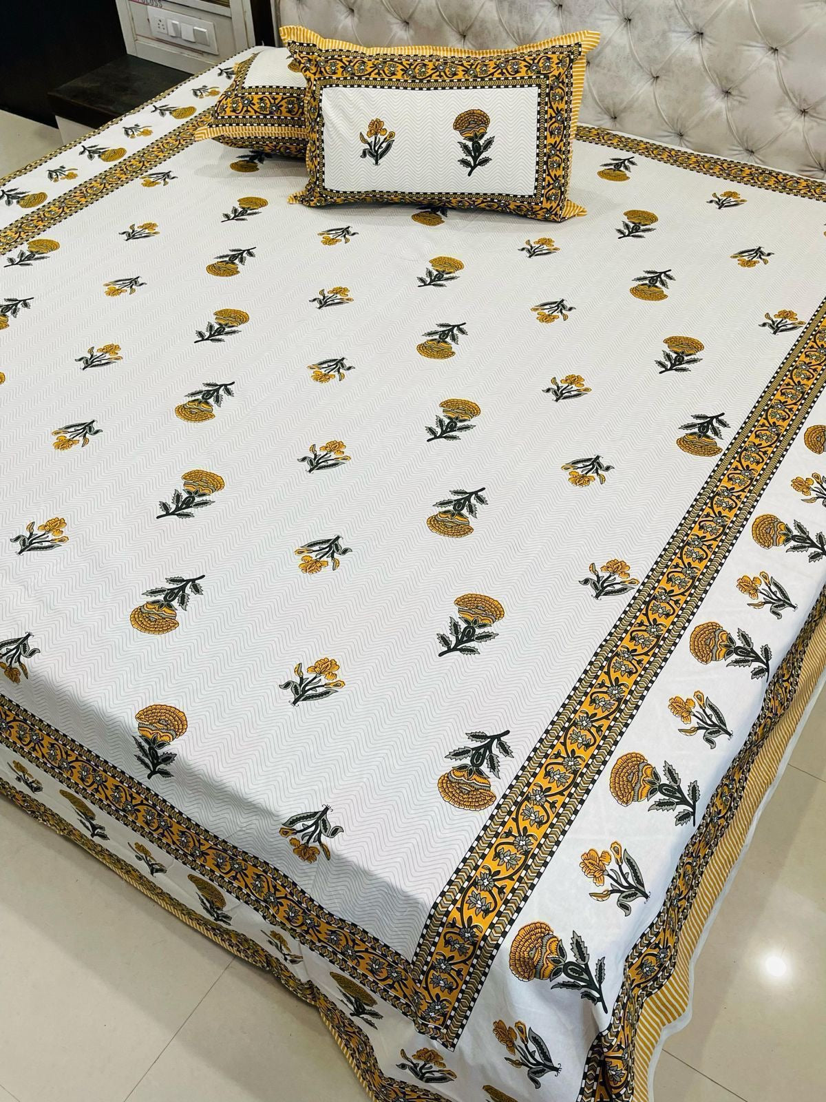 Premium Jaipuri printed King size bedsheets with 2 zipped pillow covers