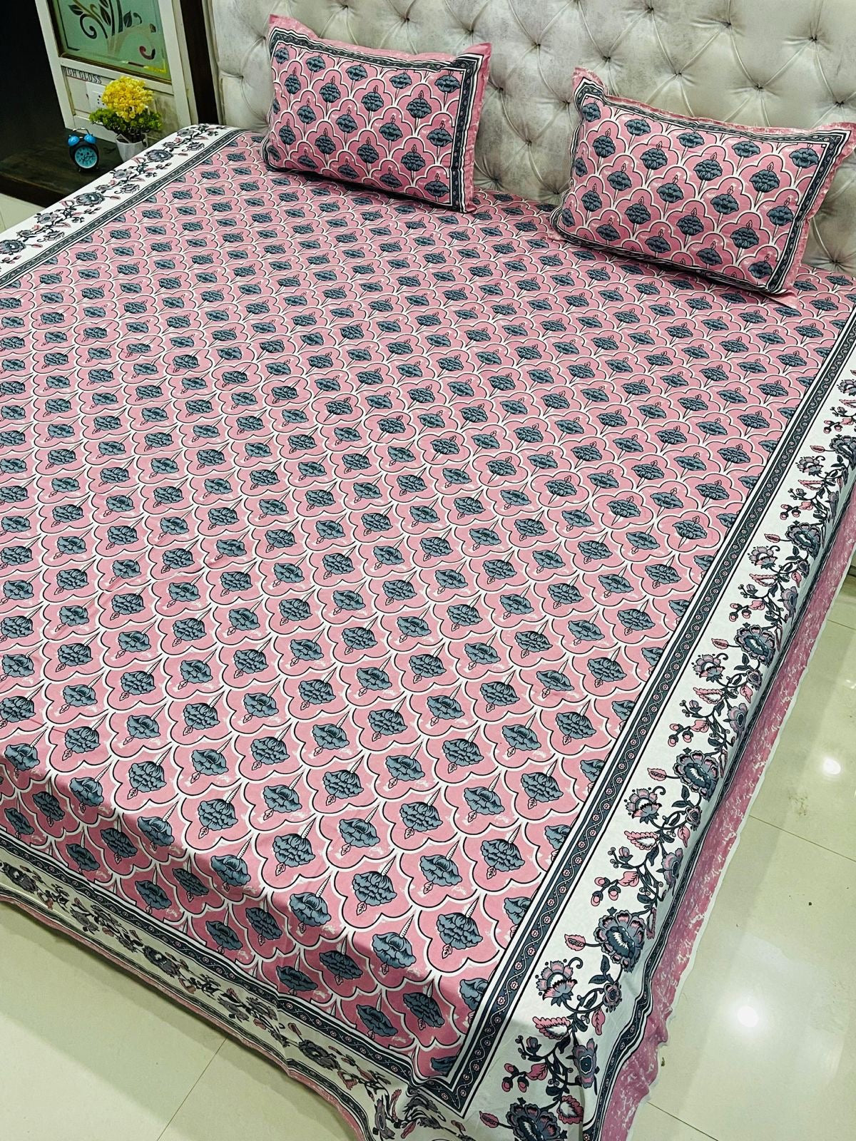 Premium Jaipuri printed King size bedsheets with 2 zipped pillow covers